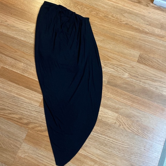 Fora Skirt - Picture 2 of 8